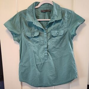 Prana teal blue green button up popover short sleeve shirt size M
